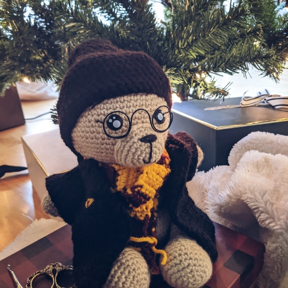 Crocheted Harry Potter Bear - Picture 4 of 4